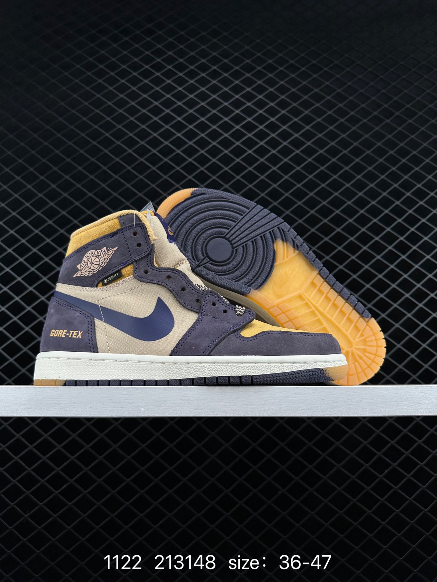 Nike Air Jordan 1 Retro High OG”Black/White“